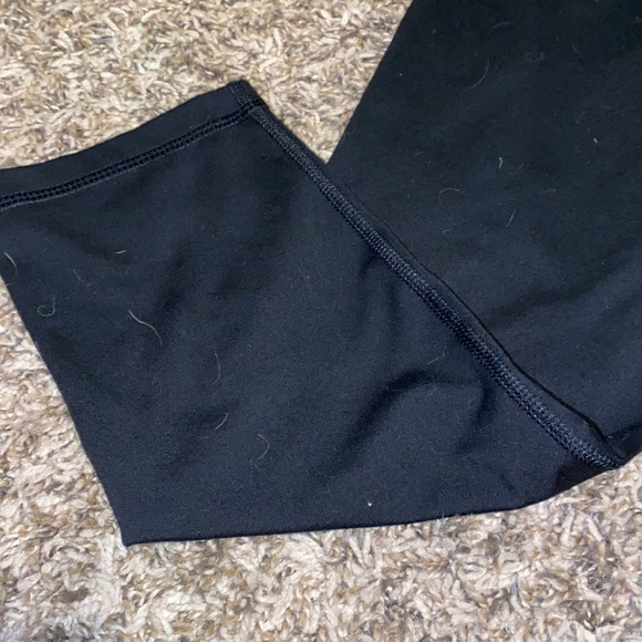 Old navy -active - Picture 2 of 5